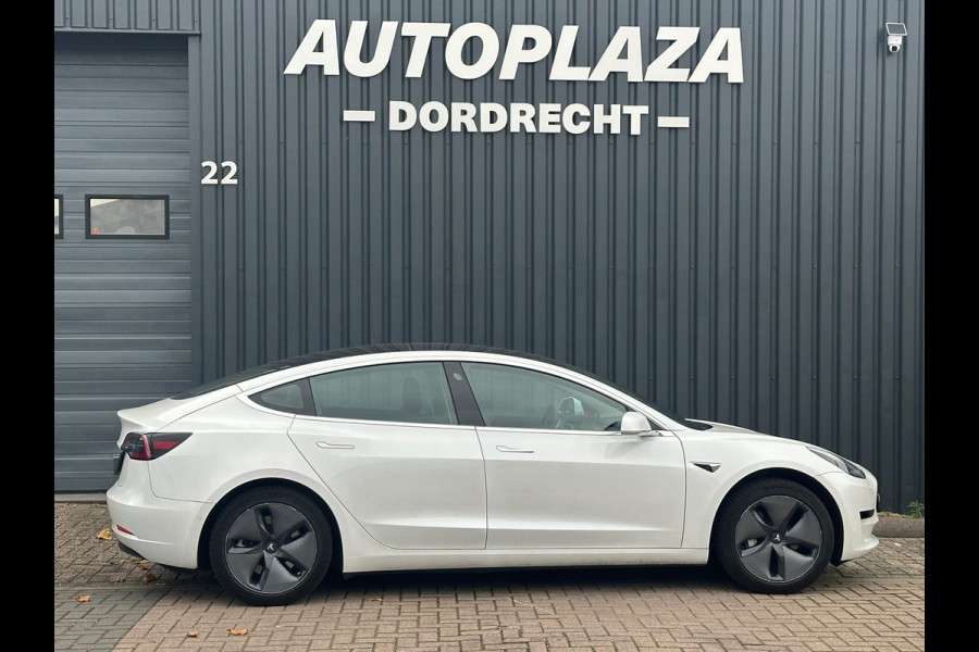 Tesla Model 3 Standard RWD Plus 60 kWh