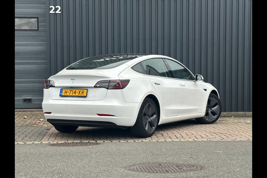 Tesla Model 3 Standard RWD Plus 60 kWh