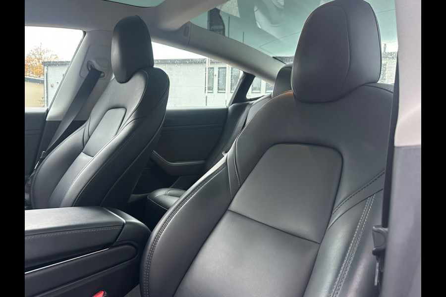 Tesla Model 3 Standard RWD Plus 60 kWh