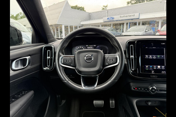 Volvo XC40 1.5 T4 Recharge R-Design | ZUID | 210pk | Parking pack| Draadloos opladen | PHEV | 1.800kg Trekgewicht
