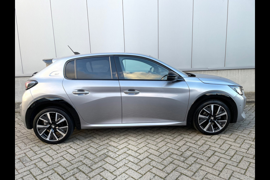 Peugeot 208 1.2 PureTech GT Pack / Camera / Navigatie