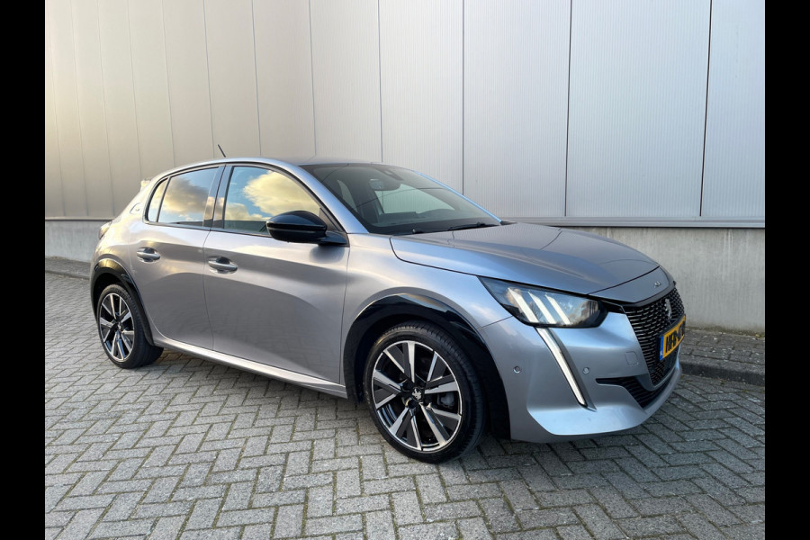 Peugeot 208 1.2 PureTech GT Pack / Camera / Navigatie