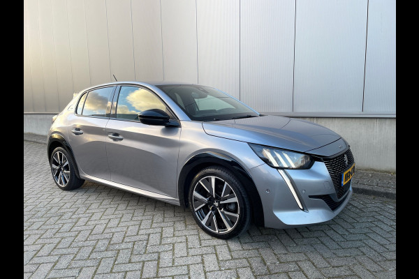 Peugeot 208 1.2 PureTech GT Pack / Camera / Navigatie