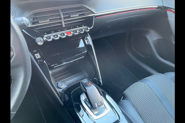 Peugeot 208 1.2 PureTech GT Pack / Camera / Navigatie
