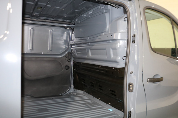 Nissan Primastar 2.0 dCi L2H1 N-Connecta 2x Schuifdeur 5 jr garantie