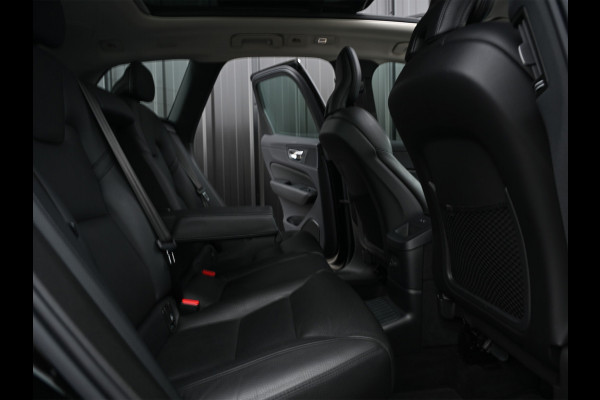 Volvo XC60 2.0 T6 PLUG-IN HYBRID AWD | LONG RANGE | KEYLESS | 360 CAMERA | STOEL- EN STUURVERWARMING | HARMAN/KARDON | ACHTERBANK VERWARMD