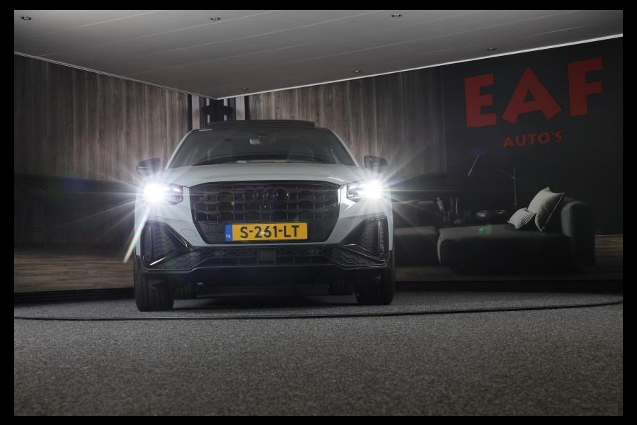 Audi Q2 35 TFSI Edition ONE / AUT / ACC / Open Panoramadak / Virtual Cockpit / Lane Assist / Leder / Navi / Camera / Led / 19 Inch Audi Q2 35 TFSI Edition ONE / AUT / ACC / Open Panoramadak / Virtual Cockpit / Lane Assist / Leder / Navi / Camera / Led / 19 Inch