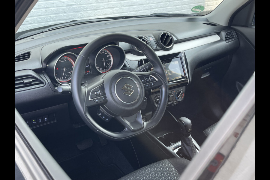 Suzuki Swift 1.2 Select Smart Hybrid | CarPlay | ACC | Camera | DAB+ | LED
