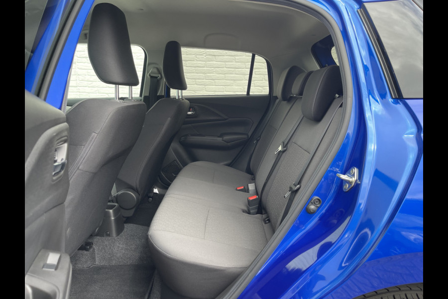 Suzuki Swift 1.2 Select Smart Hybrid | Navi | Camera | CarPlay | ACC | LED | DAB+