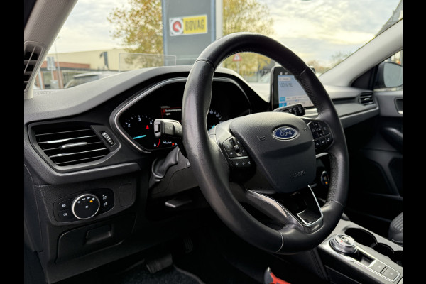 Ford FOCUS Wagon BWJ 2019 | 1.5TDCI 120PK Titanium AUTOMAAT | CAMERA | FULL LED | CLIMA | NAVI | CARPLAY | PRIVACY GLASS | AD CRUISE |