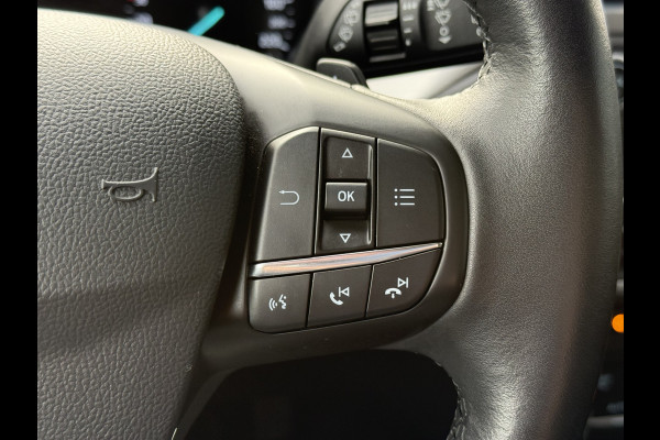 Ford FOCUS Wagon BWJ 2019 | 1.5TDCI 120PK Titanium AUTOMAAT | CAMERA | FULL LED | CLIMA | NAVI | CARPLAY | PRIVACY GLASS | AD CRUISE |