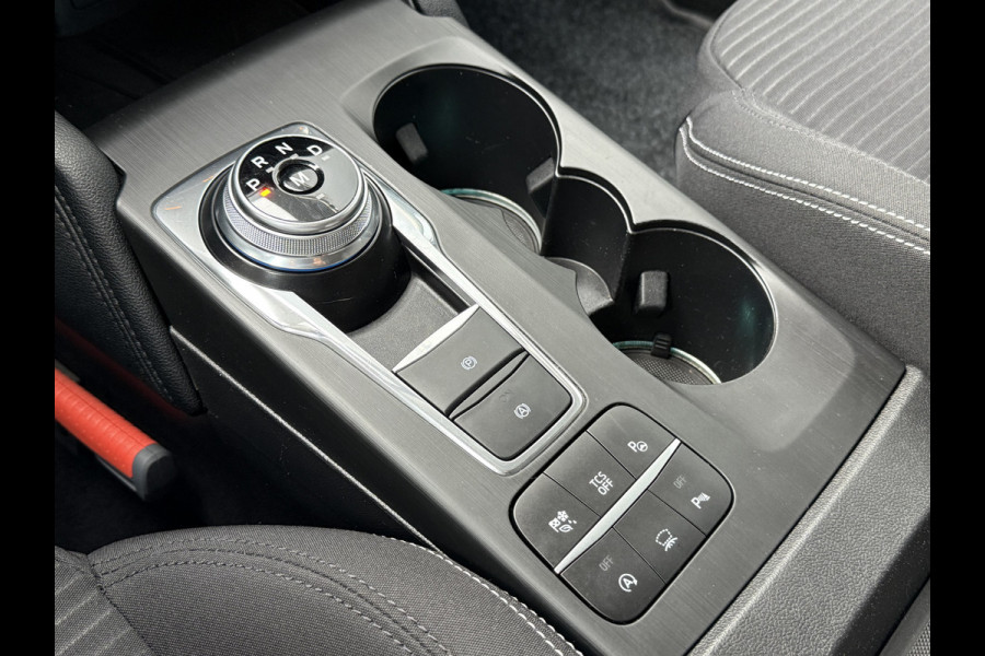 Ford FOCUS Wagon BWJ 2019 | 1.5TDCI 120PK Titanium AUTOMAAT | CAMERA | FULL LED | CLIMA | NAVI | CARPLAY | PRIVACY GLASS | AD CRUISE |