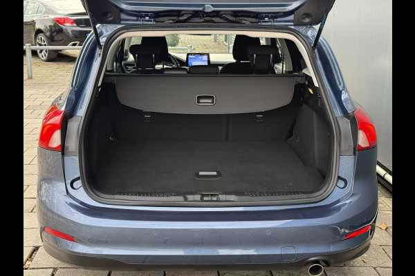 Ford FOCUS Wagon BWJ 2019 | 1.5TDCI 120PK Titanium AUTOMAAT | CAMERA | FULL LED | CLIMA | NAVI | CARPLAY | PRIVACY GLASS | AD CRUISE |
