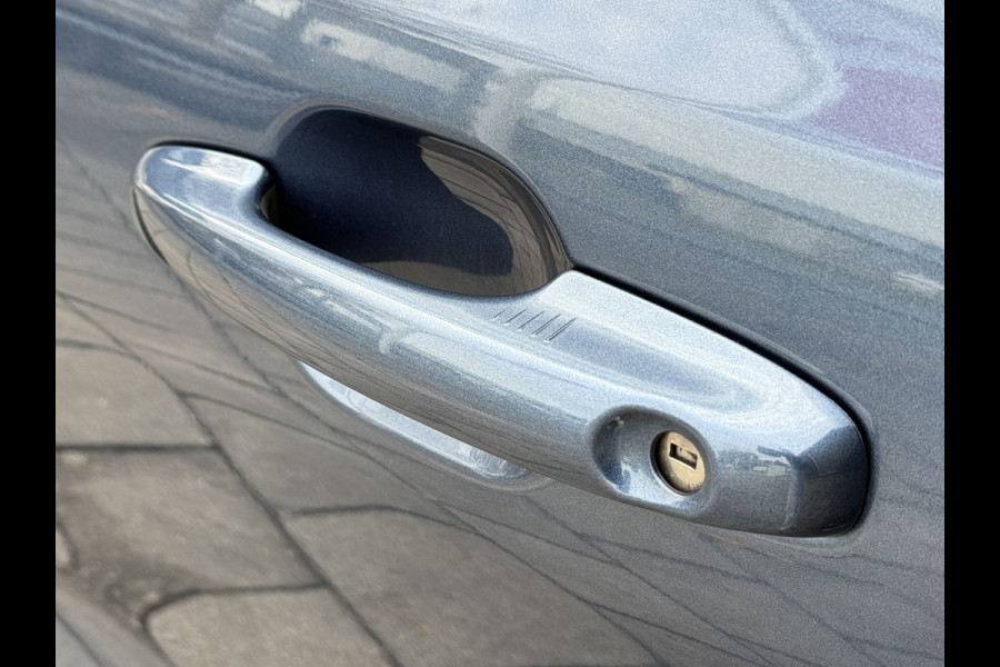 Ford FOCUS Wagon BWJ 2019 | 1.5TDCI 120PK Titanium AUTOMAAT | CAMERA | FULL LED | CLIMA | NAVI | CARPLAY | PRIVACY GLASS | AD CRUISE |