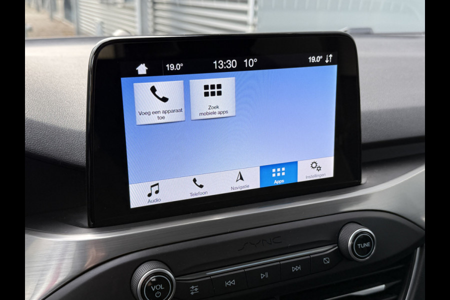 Ford FOCUS Wagon BWJ 2019 | 1.5TDCI 120PK Titanium AUTOMAAT | CAMERA | FULL LED | CLIMA | NAVI | CARPLAY | PRIVACY GLASS | AD CRUISE |