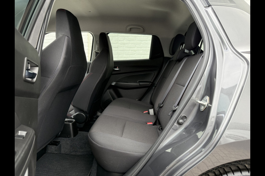 Suzuki Swift 1.4 Sport Smart Hybrid | CarPlay | Camera | ACC | LED | Keyless | DAB+ | 17 inch