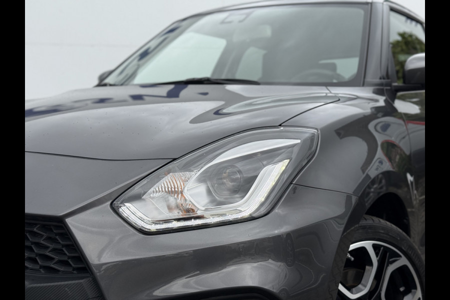 Suzuki Swift 1.4 Sport Smart Hybrid | CarPlay | Camera | ACC | LED | Keyless | DAB+ | 17 inch