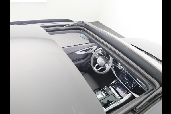 Audi Q7 55 TFSI e quattro Pro Line S 394pk | Trekhaak | Panoramadak | B&O | Vierwielbesturing | Ass.Plus.Remote |