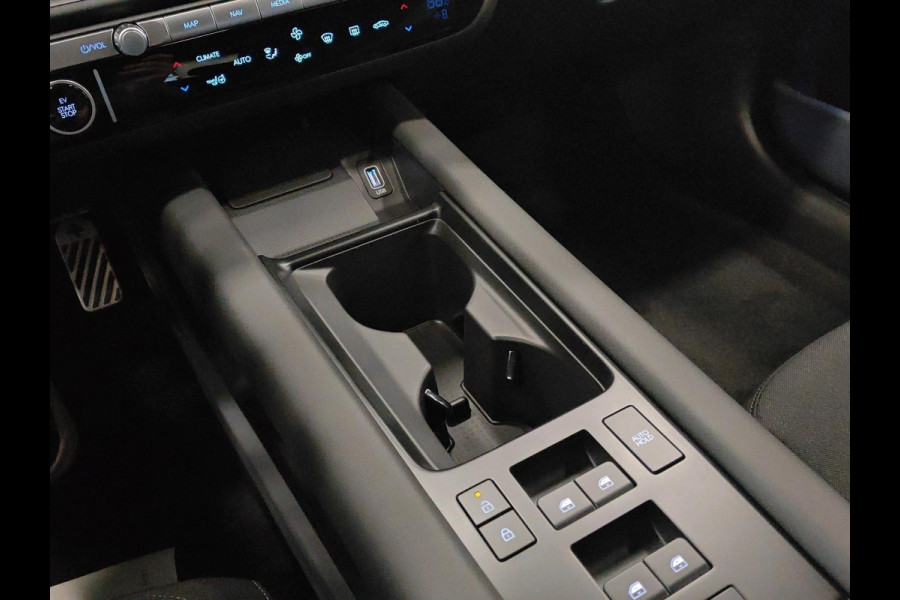 Hyundai IONIQ 6 Connect 77.4 kWh | VAN €56.290 VOOR €46.230 | UIT VOORRAAD LEVERBAAR