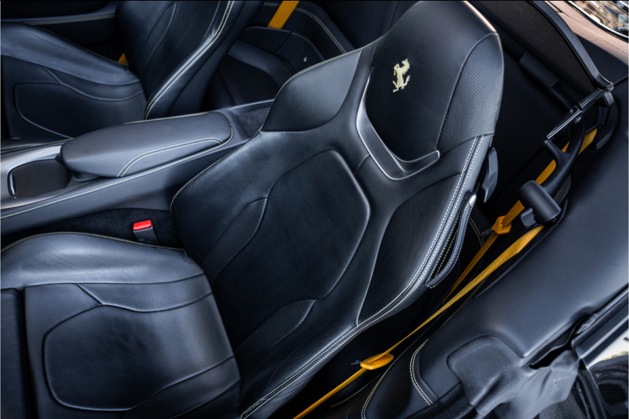 Ferrari Portofino 3.9 V8 HELE - Nero Daytona | Passenger Display | Carbon | JBL | Memory