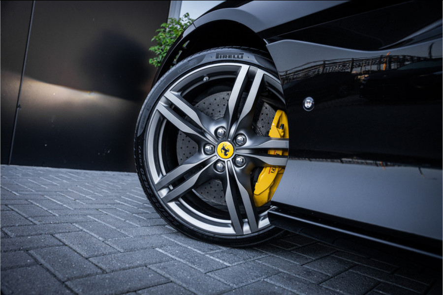 Ferrari Portofino 3.9 V8 HELE - Nero Daytona | Passenger Display | Carbon | JBL | Memory