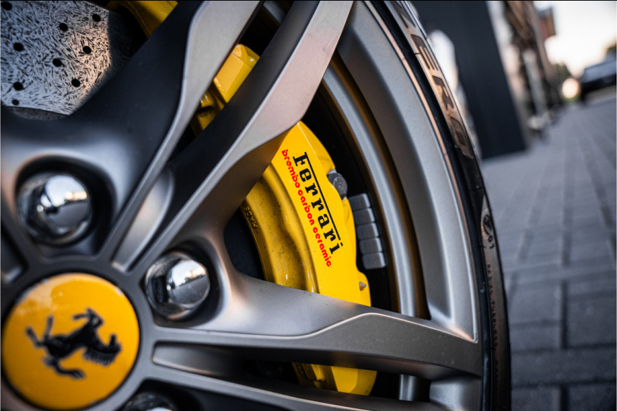 Ferrari Portofino 3.9 V8 HELE - Nero Daytona | Passenger Display | Carbon | JBL | Memory