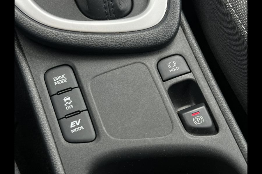 Toyota Yaris 1.5 Hybrid Dynamic | Navi | Carplay | Keyless | Camera