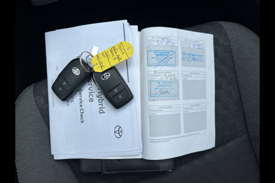 Toyota Yaris 1.5 Hybrid Dynamic | Navi | Carplay | Keyless | Camera