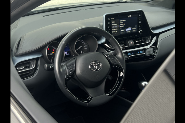 Toyota C-HR 2.0 Hybrid Bi-Tone | CarPlay | Camera | ACC | LED | DAB+ | Keyless | 18 inch