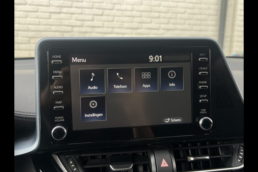 Toyota C-HR 2.0 Hybrid Bi-Tone | CarPlay | Camera | ACC | LED | DAB+ | Keyless | 18 inch