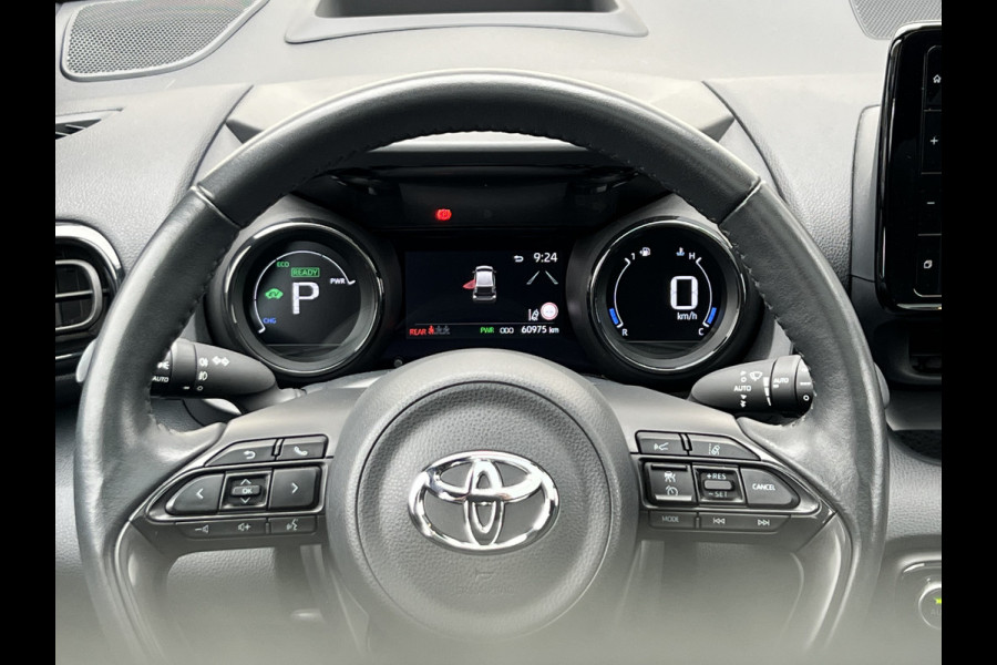 Toyota Yaris 1.5 Hybrid Executive | Pano | JBL Audio | HUD | Camera | Carplay
