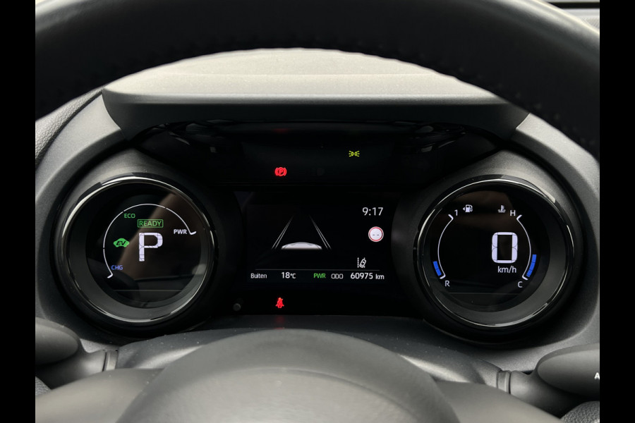 Toyota Yaris 1.5 Hybrid Executive | Pano | JBL Audio | HUD | Camera | Carplay