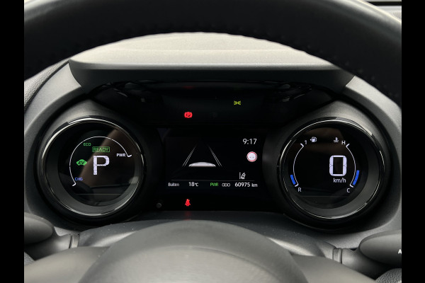 Toyota Yaris 1.5 Hybrid Executive | Pano | JBL Audio | HUD | Camera | Carplay