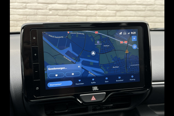 Toyota Yaris 1.5 Hybrid Executive | Pano | JBL Audio | HUD | Camera | Carplay