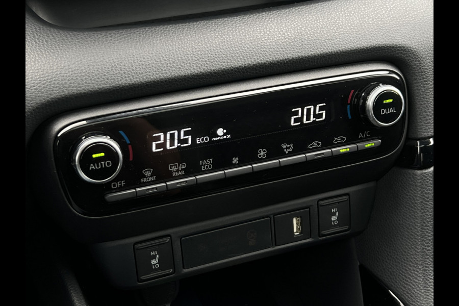 Toyota Yaris 1.5 Hybrid Executive | Pano | JBL Audio | HUD | Camera | Carplay