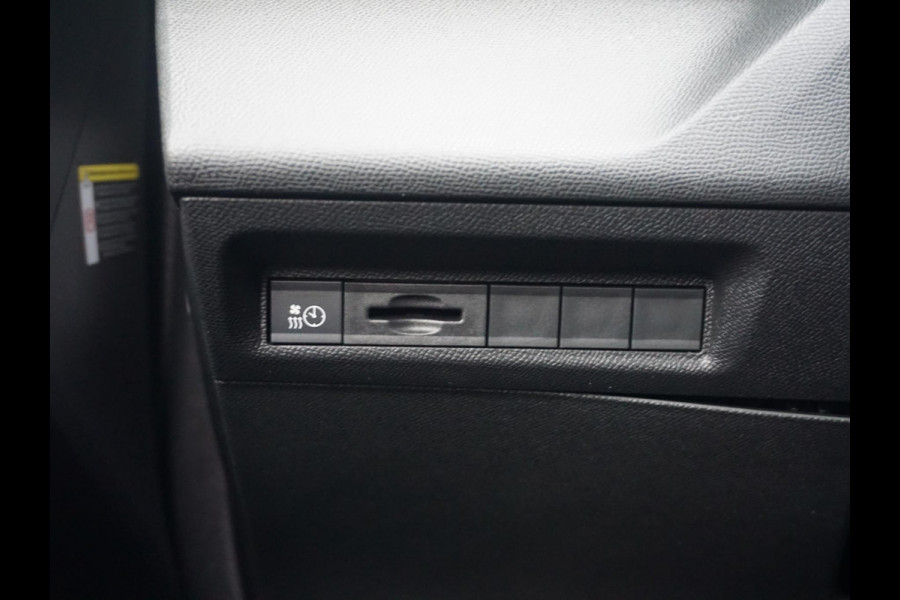 Peugeot E-308 GT First Edition EV 54 kWh