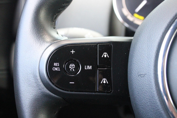 MINI Countryman 2.0 Cooper S E 220PK ALL4 CHILI | UNION JACK ACHTERLICHTEN | LEDEREN BEKLEDING | ELEKTRISCH BEDIENBARE VOORSTOELEN MET GEHEUGENFUNSCTIE OP DE BESTUURDERSSTOEL | STOEL/VOORRUIT VERWARMING | FULL LED KOPLAMPEN | DRAADLOZE APPLE CARPLAY/ANDROID AUTO | DRAADLOZE TELEFOONLADER | NAVIGATIE | EXTRA GETINTE ACHTERRUITEN | ZWART DAK | 18" LICHTMETALEN VELGEN BLACK 10 SPAAKS | ACHTERUITRIJ CAMERA | PARKEERSENSOREN VOOR EN ACHTER | CLIMATE CONTROL | KEYLESS ENTRY/START | HUD (HEAD UP DISPLAY) | ADAPTIVE CRUISE CONTROL | DAB+ RADIO | DONKERE HEMEL BEKLEDING |