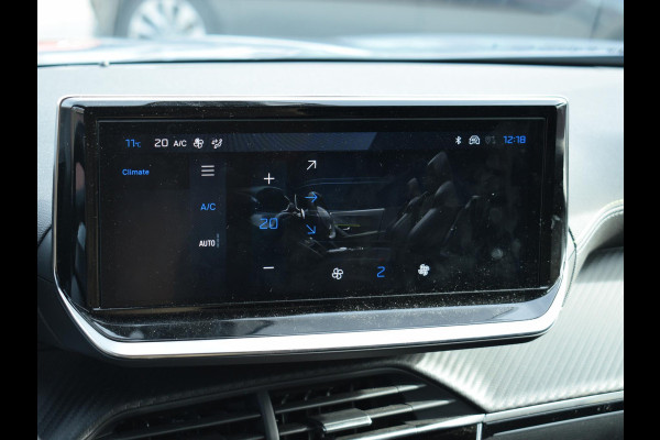 Peugeot 2008 1.2 Hybrid 136 GT ACHTERUITRIJCAMERA MET SENSOREN | NAVI & CARPAY | E.C.C. |