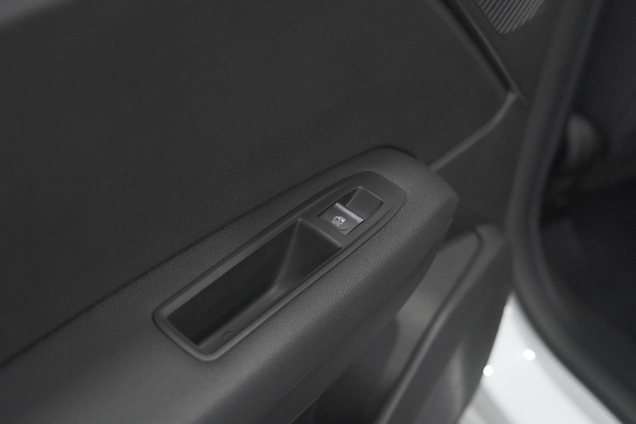 Renault Captur Mild Hybrid 160 EDC Techno | Camera | Navigatie | Apple Carplay | Pack Full Screen