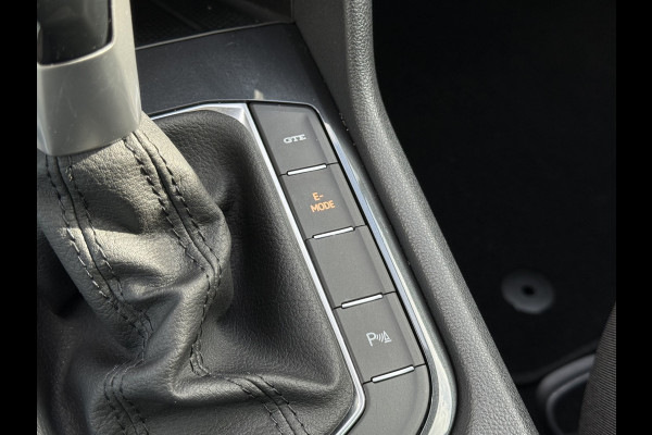 Volkswagen Tiguan 1.4 TSI eHybrid 245pk Elegance | Pano | ACC | Camera | IQ Light | Virtual Cockpit | 18 inch