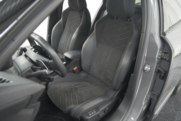 Peugeot 2008 PureTech 130 EAT8 GT | 360 Camera | Stoelmassage | Adaptieve Cruise Control | Dodehoekdetectie