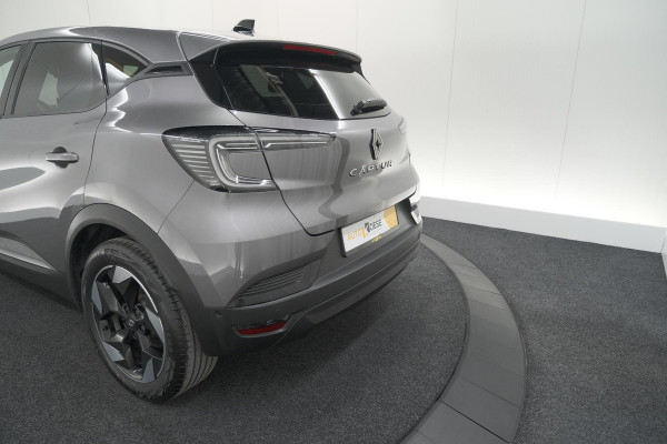 Renault Captur TCe 90 Techno | Nieuw Model | Camera | Navigatie | Apple Carplay | Pack Full Screen | 18 Inch Lichtmetalen Velgen