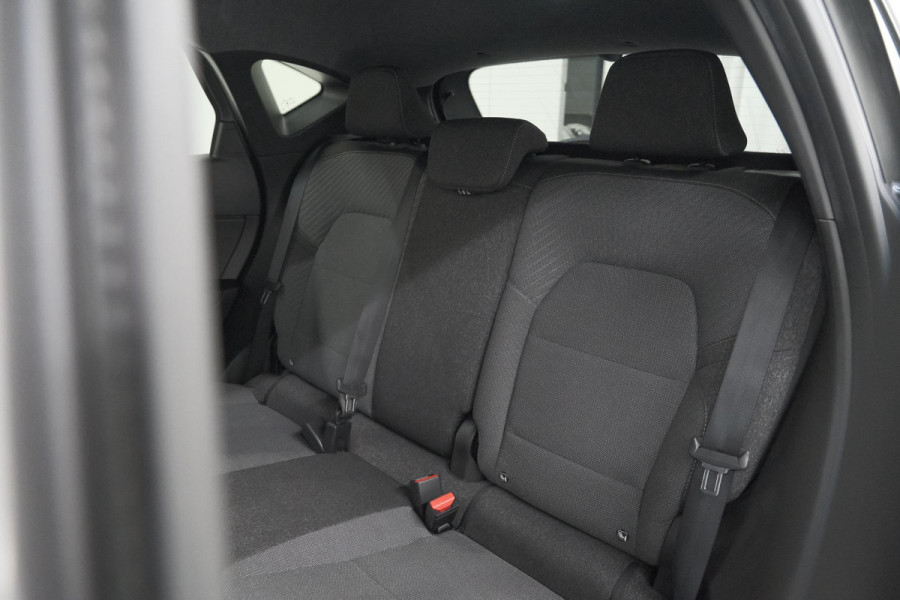 Renault Captur TCe 90 Techno | Nieuw Model | Camera | Navigatie | Apple Carplay | Pack Full Screen | 18 Inch Lichtmetalen Velgen