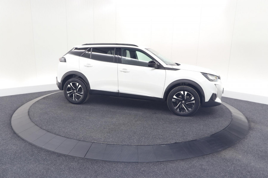 Peugeot 2008 PureTech 102 Allure Pack | Allseason Banden | Parkeersensoren | Apple Carplay