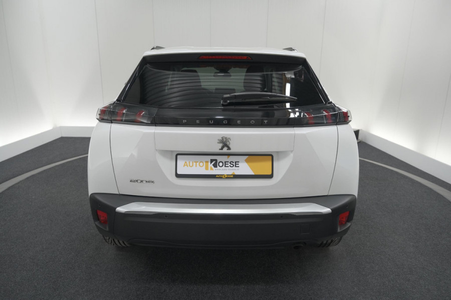 Peugeot 2008 PureTech 102 Allure Pack | Allseason Banden | Parkeersensoren | Apple Carplay