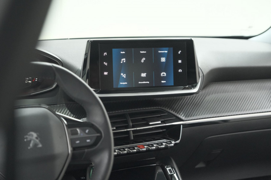 Peugeot 2008 PureTech 102 Allure Pack | Allseason Banden | Parkeersensoren | Apple Carplay