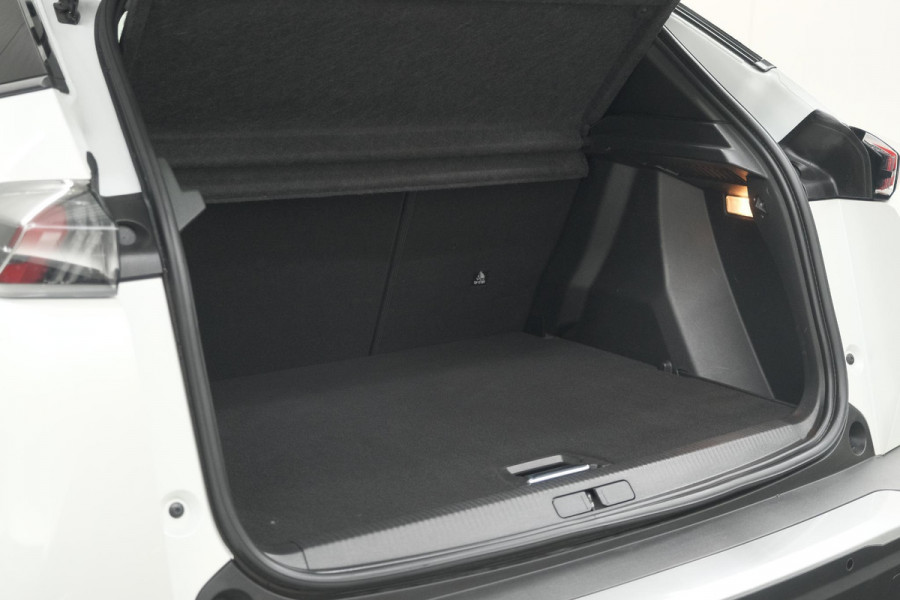 Peugeot 2008 PureTech 102 Allure Pack | Allseason Banden | Parkeersensoren | Apple Carplay