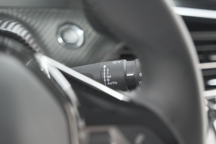 Peugeot 208 PureTech 100 Allure Pack | Camera | Apple Carplay | Stoelverwarming | Parkeersensoren