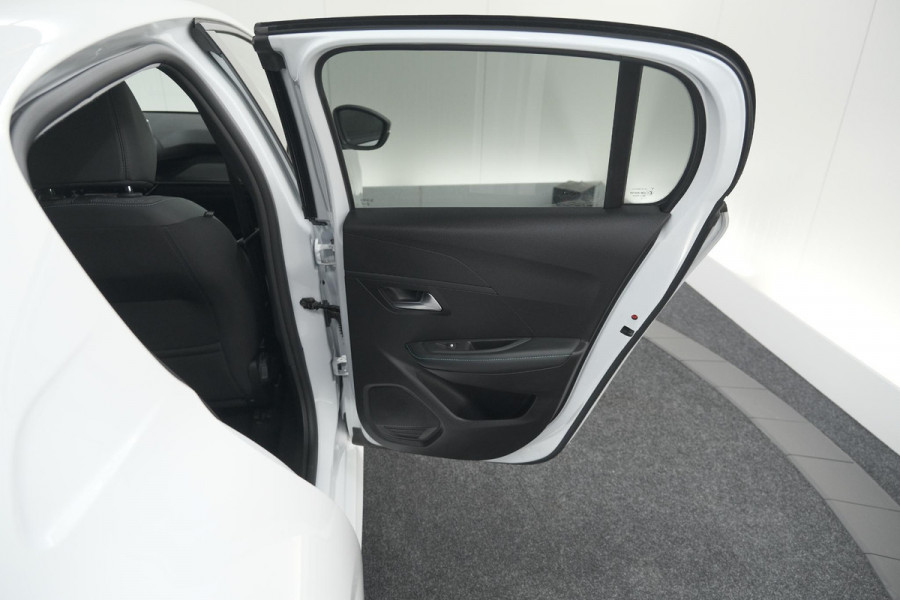 Peugeot 208 PureTech 100 Allure Pack | Camera | Apple Carplay | Stoelverwarming | Parkeersensoren