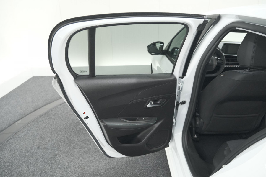 Peugeot 208 PureTech 100 Allure Pack | Camera | Apple Carplay | Stoelverwarming | Parkeersensoren